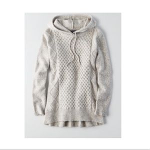 AE SWEATER HOODIE IN GRAY